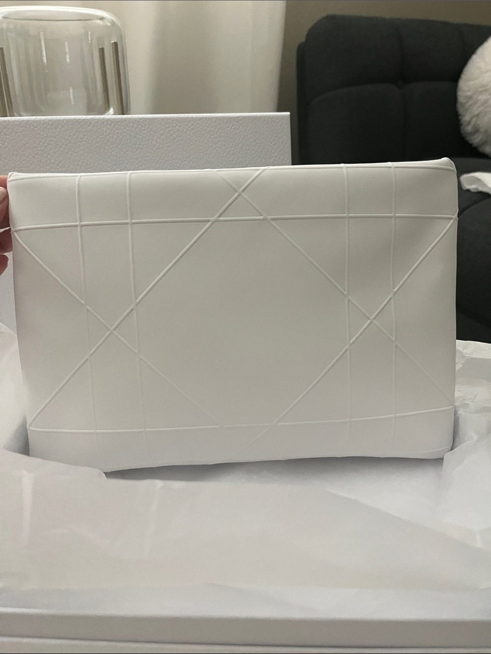 Authentic Dior White Quilted Embossed CD Clutch Pouch - Picture 5 of 8